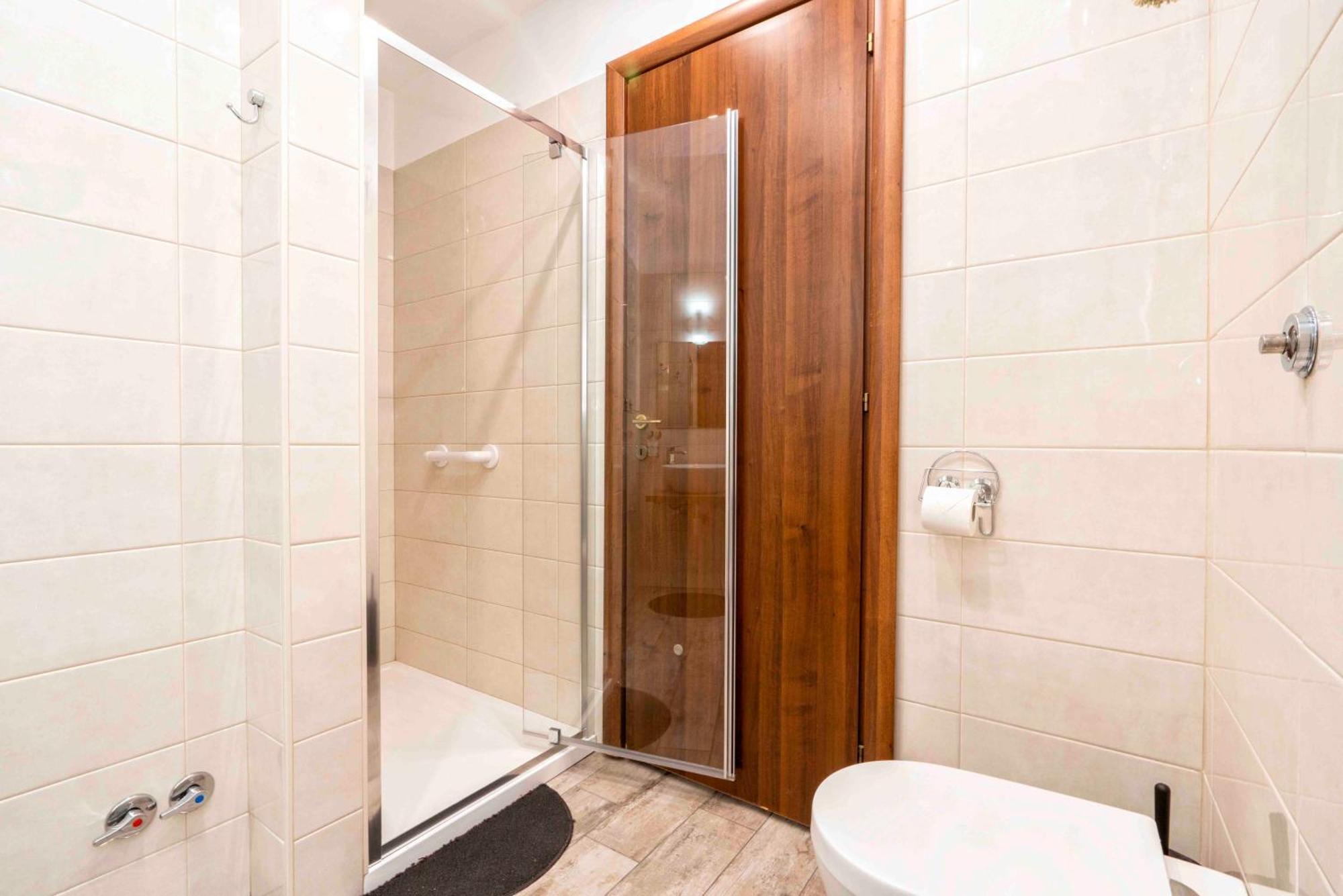 Rodoflor Rooms Castellammare di Stabia Exterior foto