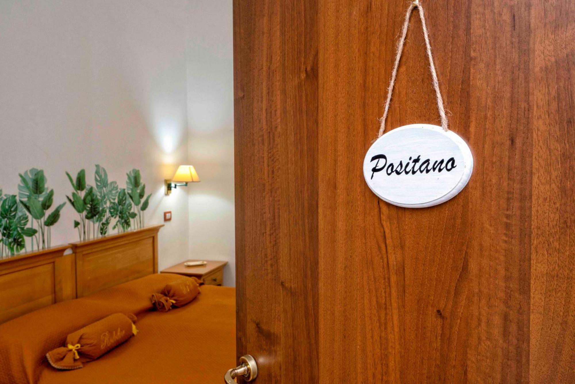 Rodoflor Rooms Castellammare di Stabia Exterior foto